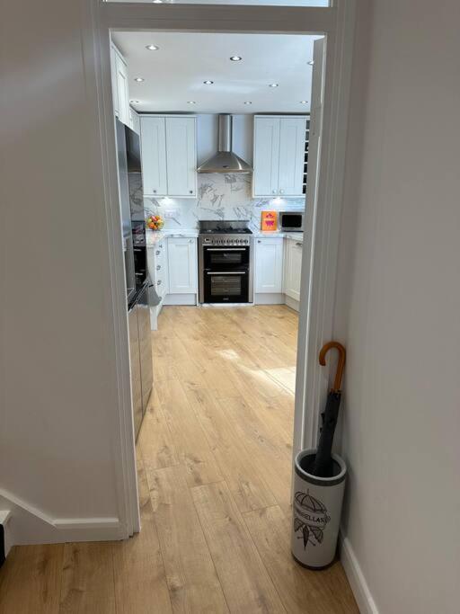 Stylish, Smart & Fun 4 Bed Home London Luaran gambar
