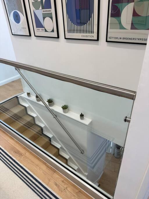 Stylish, Smart & Fun 4 Bed Home London Luaran gambar