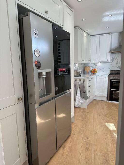 Stylish, Smart & Fun 4 Bed Home London Luaran gambar